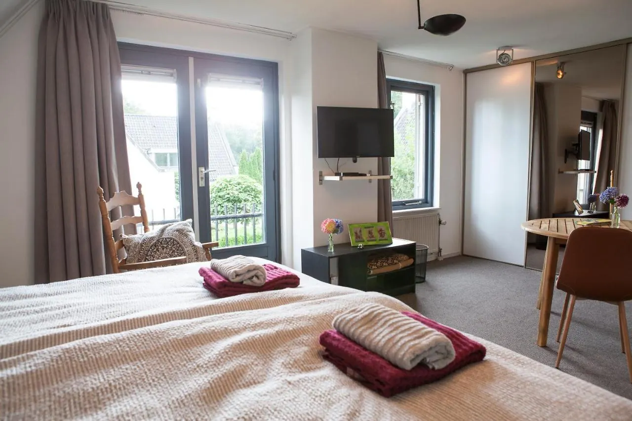 アイントホーフェン De Heidestroper Bed & Breakfast 0*,